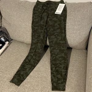 Ready to Rulu Jogger